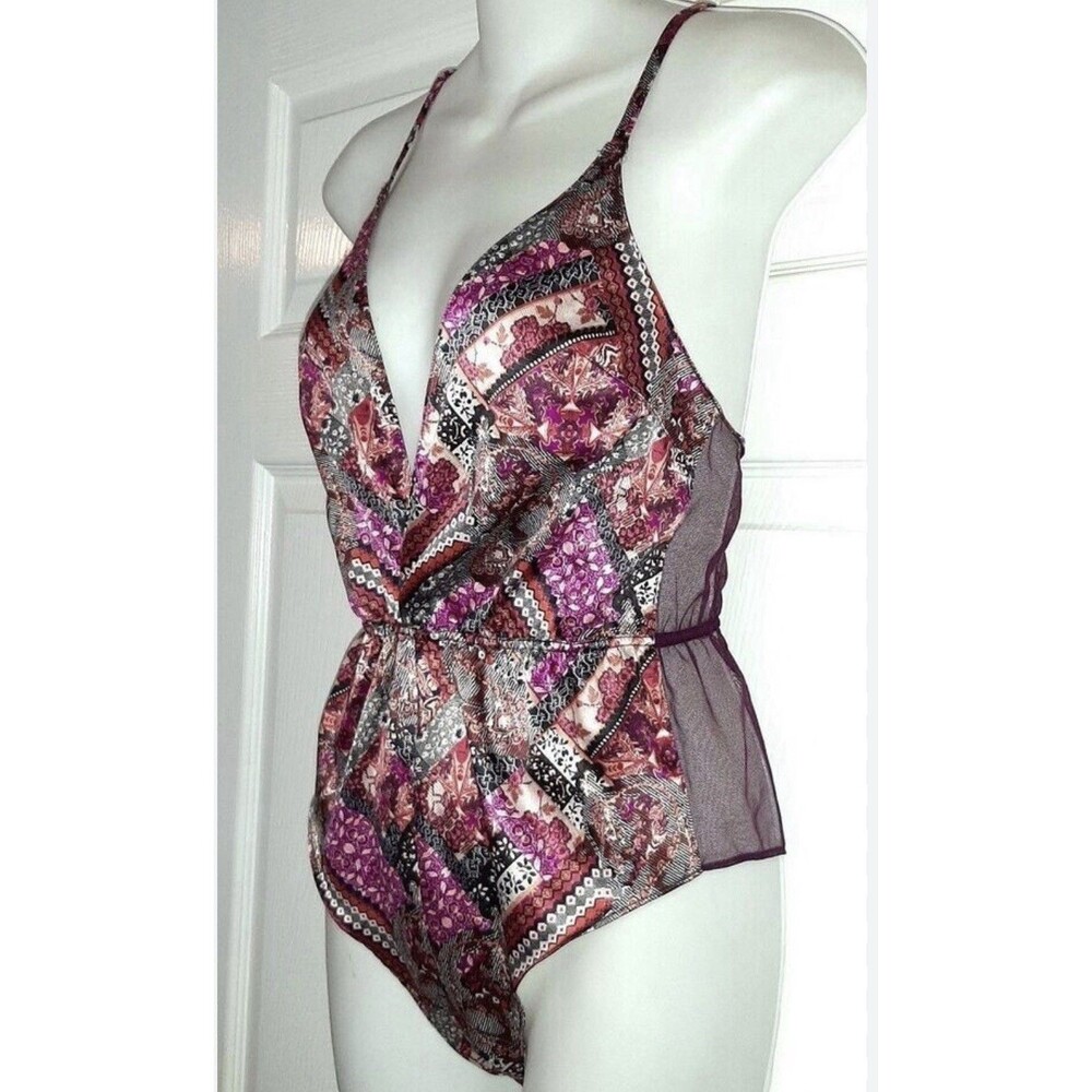 Victoria's Secret Very Sexy Patchwork Print Sheer Wireless Backless Bodysuit L/G